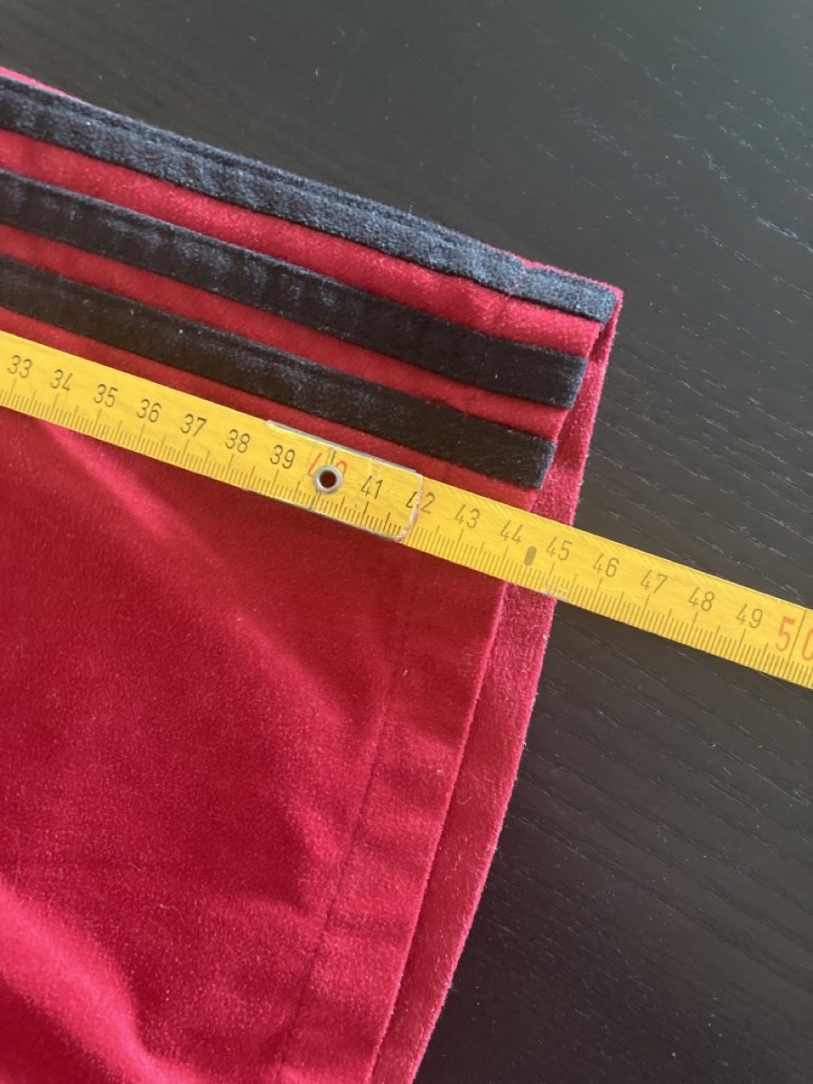 Adidas Hosen: Vintage Adidas Red Shorts Flag Design – Gebraucht aus Bern von Lelixino 5