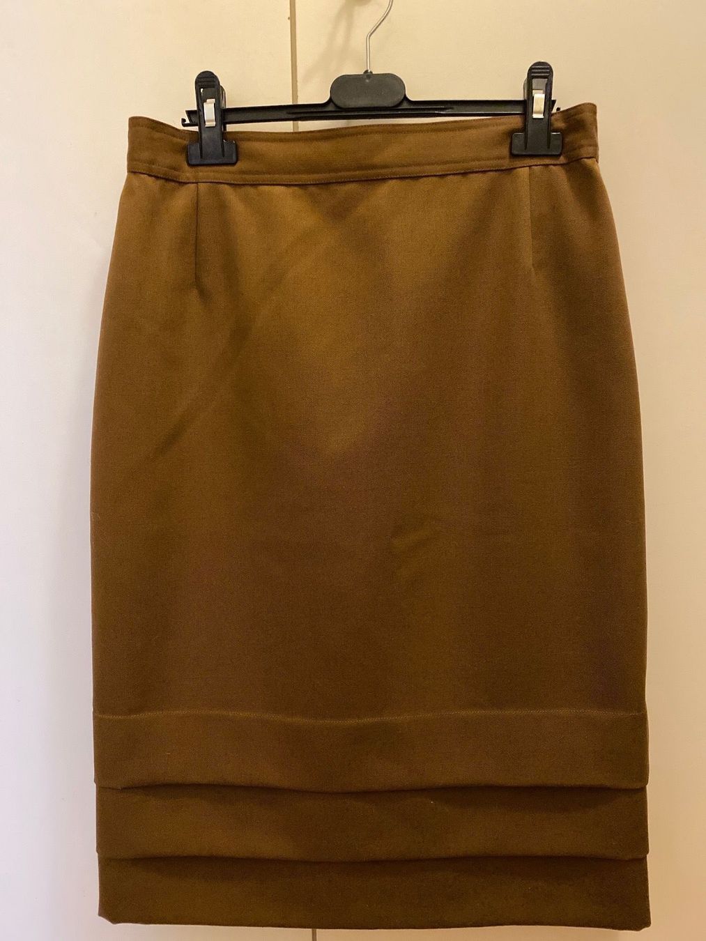 Gonne: Jupe / Rock – Nuovo (secondo la descrizione) da Meyrin venduto da The_Top_Dressing