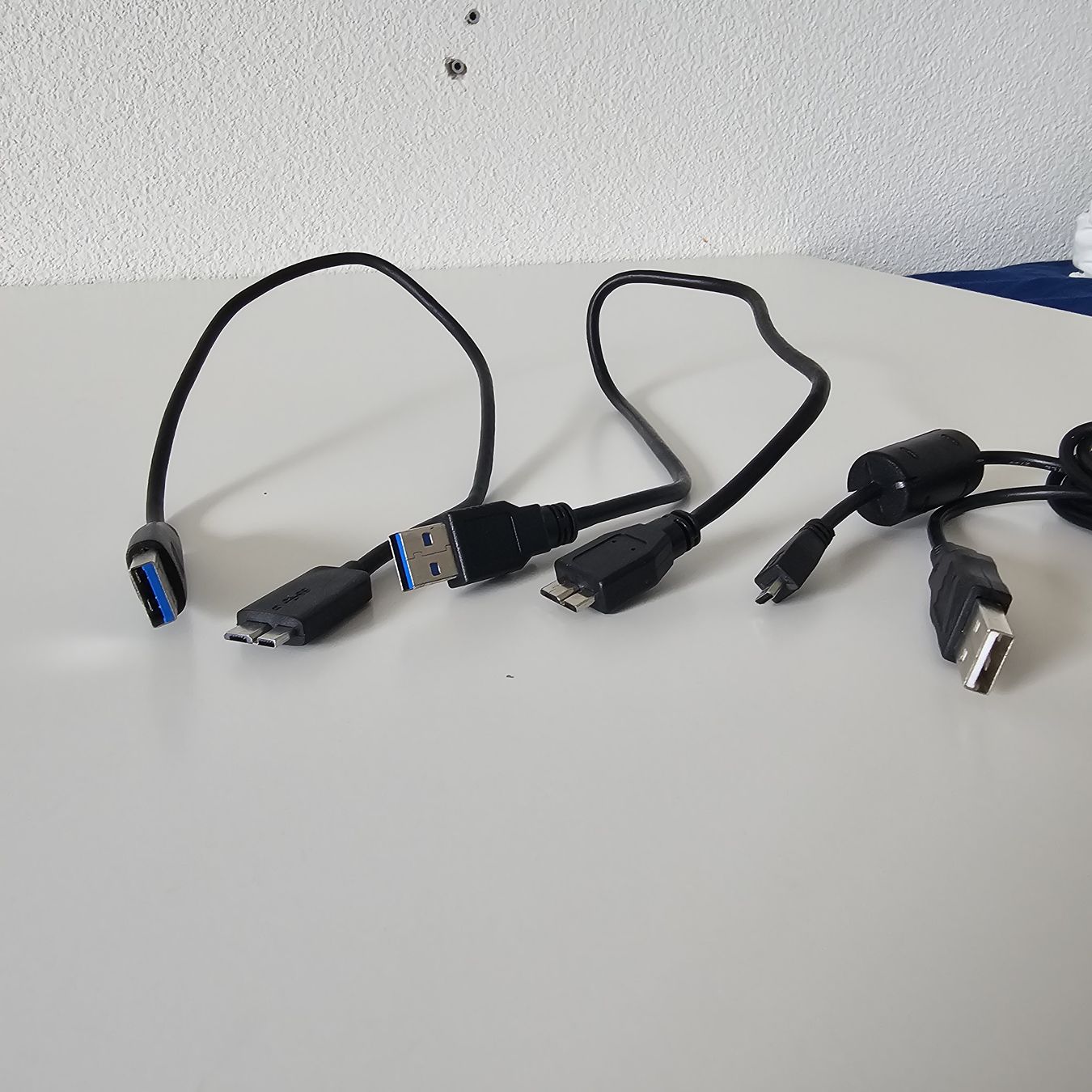 Câbles: 2x USB A to MicroUSB 3.0, 1x – D'occasion à Matten b. Interl par Vanilla8 1
