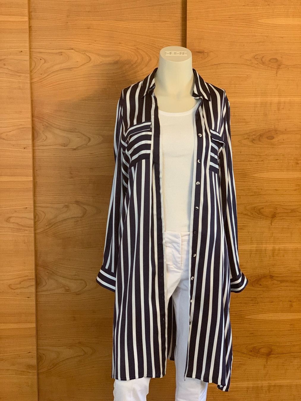 Blusen: Gestreifte Chemise longue  von Laurel – Neu (gemäss Beschreibung) aus Unterägeri von Jr61 1
