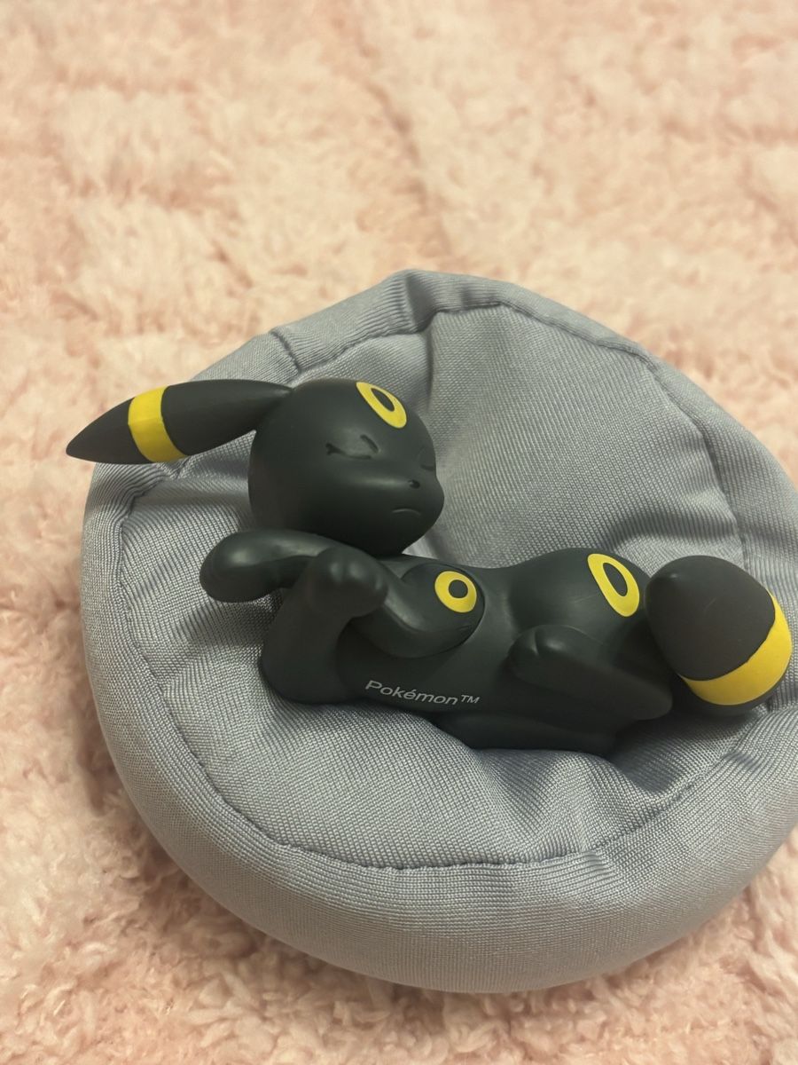 Pokémon Statuette: Pokémon noctali endormi – Nuovo (secondo la descrizione) da Orbe venduto da car_8grw 2
