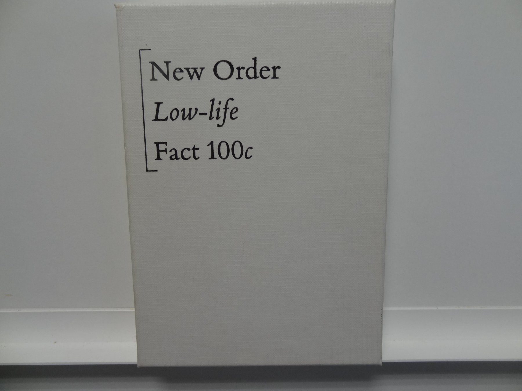 Cassettes audio: New Order "Low-Life" Fact 100c tape Box-Set – D'occasion à luzern par musicandart