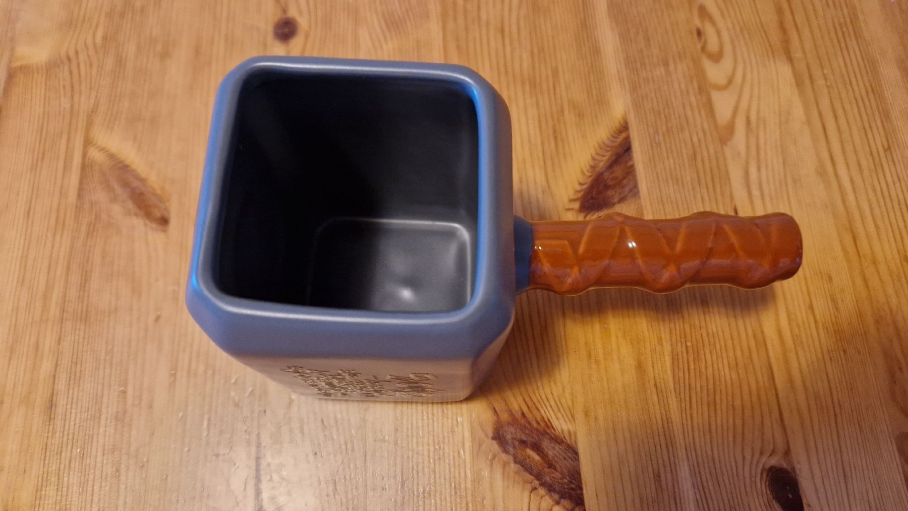 Tazze: Thor's Hammer Tasse – Nuovo (secondo la descrizione) da Schinznach Bad venduto da webser 1