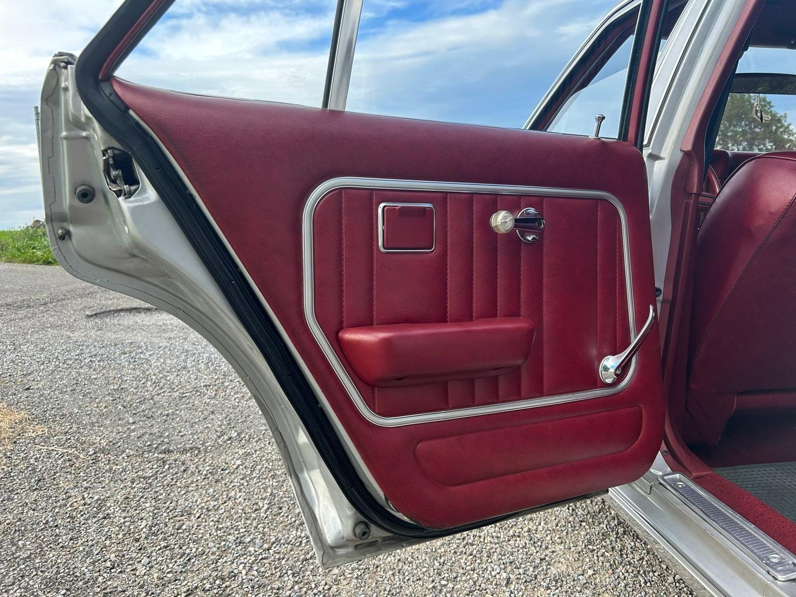 Mercury Autos: Ford Mercury Monarch 1975 – Gebraucht aus Frasnacht von  4