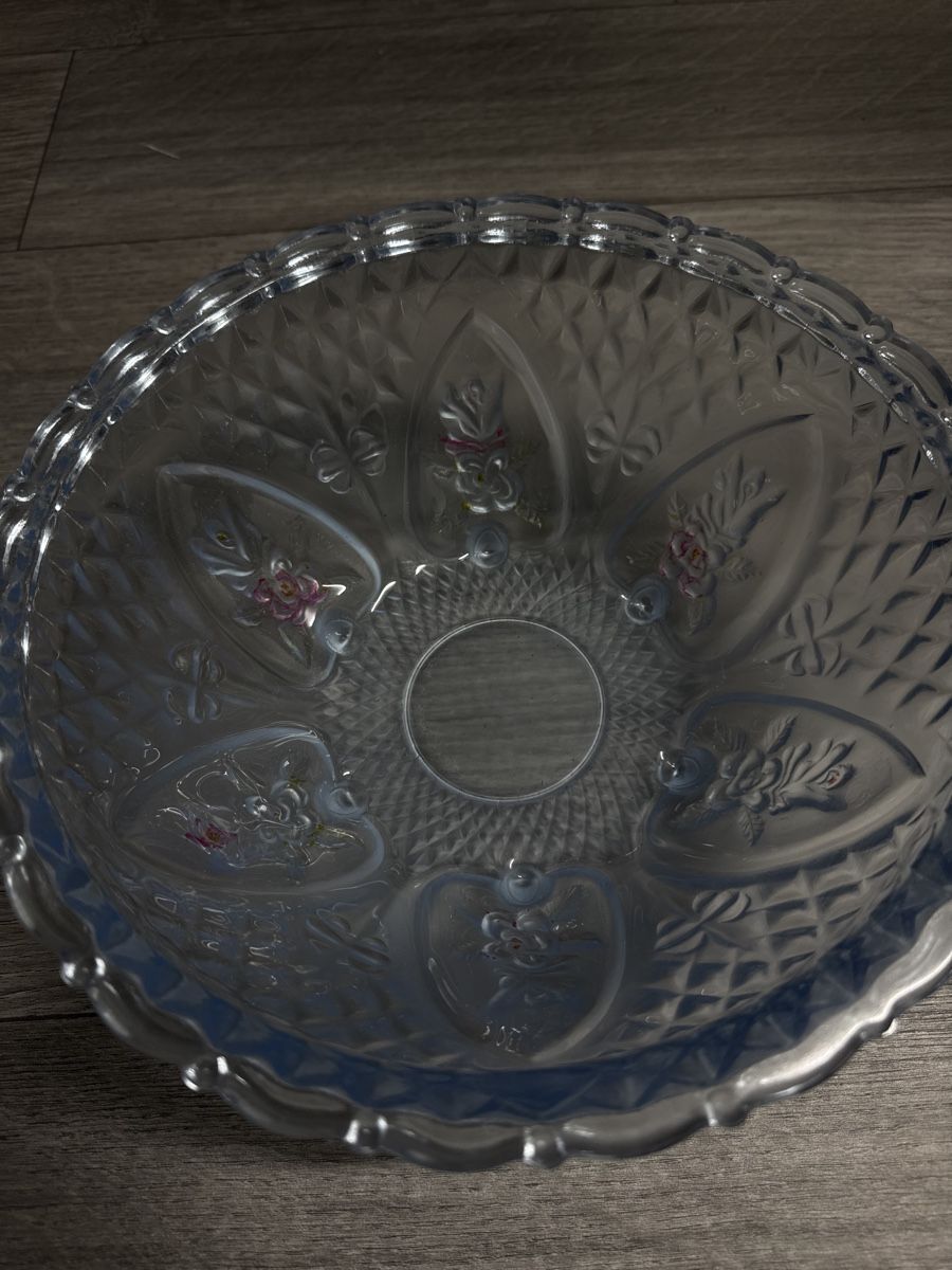 Ciotole: Blaue Glasschale mit Rosenmuster – Usato da Elsau venduto da shoppa2 2