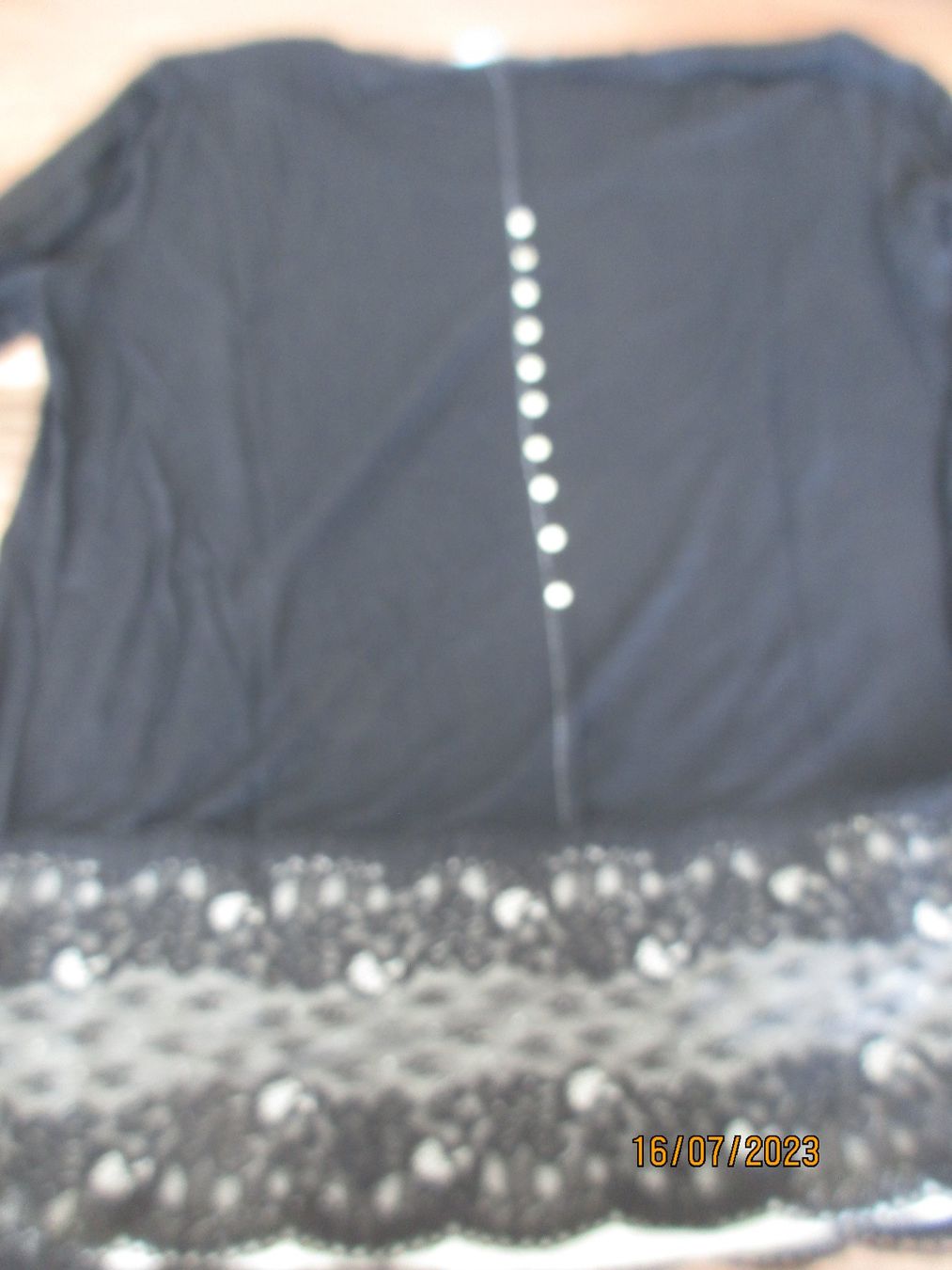 Bottega Veneta T-Shirts: Bottega Shirt langarm Xl schwarz – Gebraucht aus Ottenbach von Claurin 5