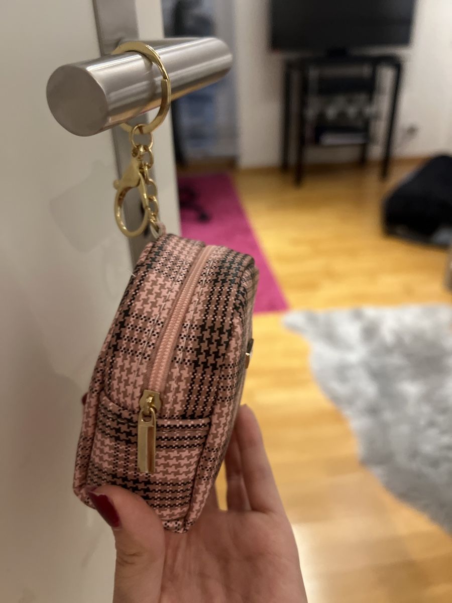 Schlüsselanhänger & - bänder: Anhängertasche – Neu und originalverpackt aus Oberengstringen von pri_c8jk 2