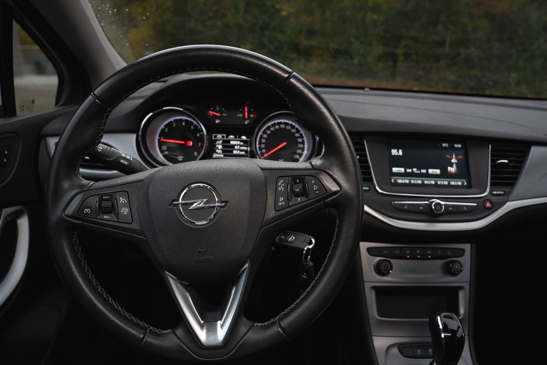 Opel Autos: * OPEL ASTRA KOMBI 1.4 * – Gebraucht aus Affeltrangen von AutoZentrumAG 5