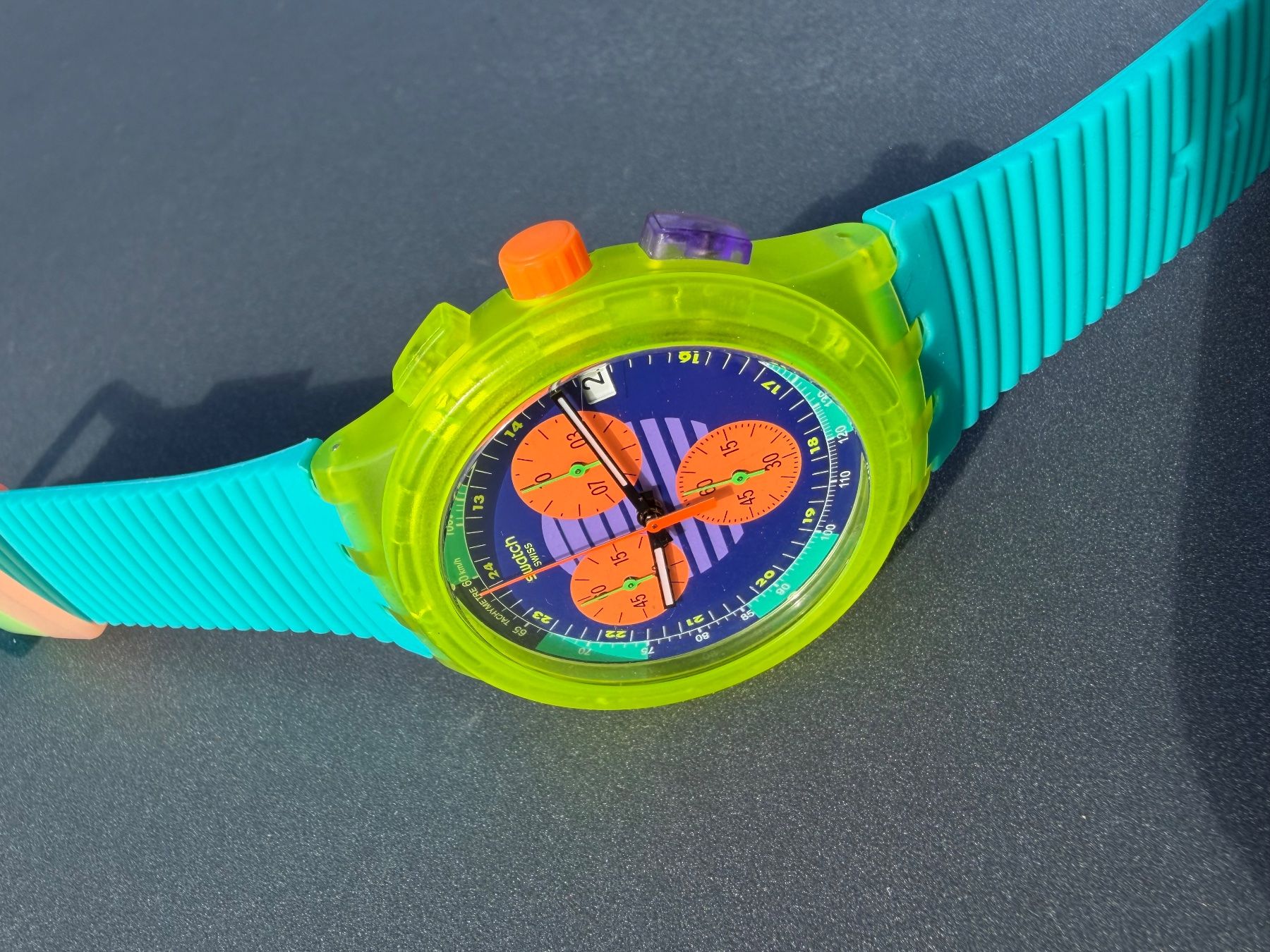 Swatch Orologi: SWATCH NEON WAVE – Usato da Wallisellen venduto da m_p_sl9d 1