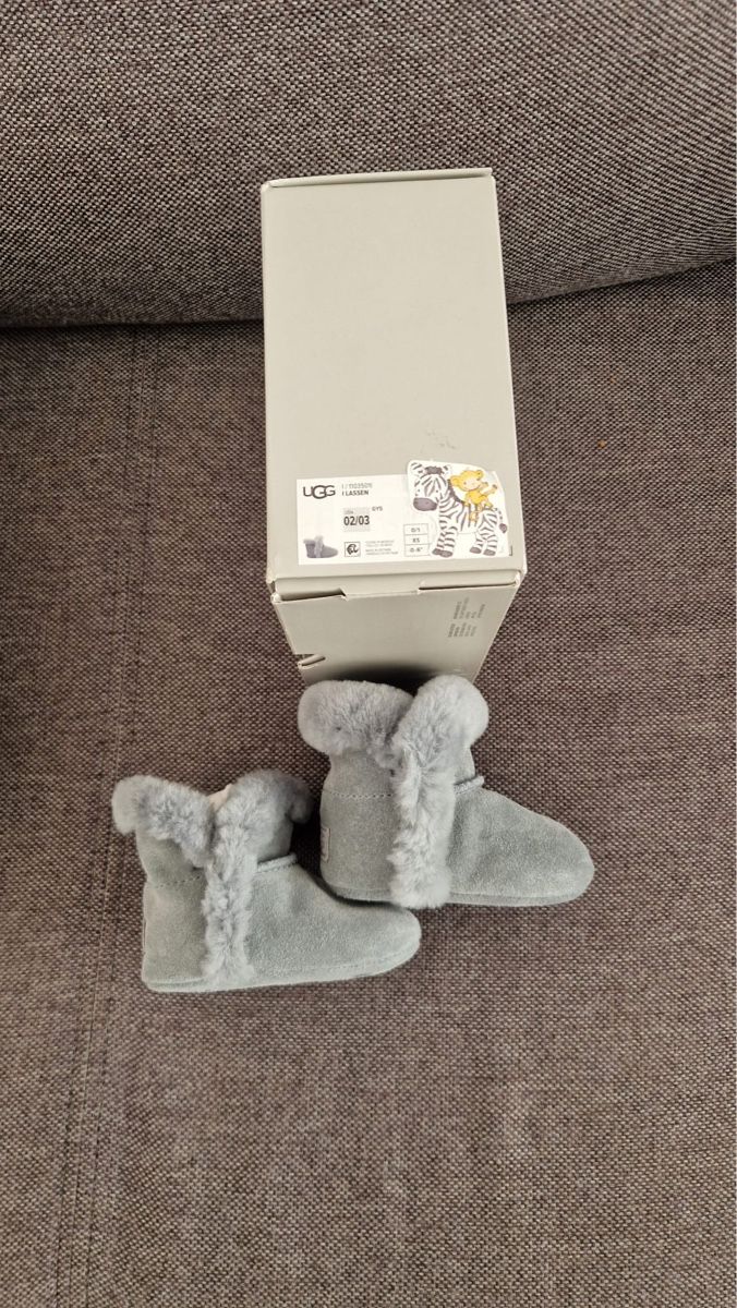 Ugg Scarpe per ragazzi: UGG Baby boots- Stiefel schuhe  – Nuovo e nell'imballaggio originale da Wetzikon ZH venduto da sal_v2jt 2