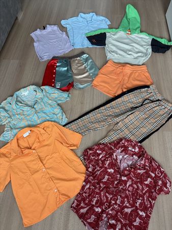 Sommer-Kleiderpaket: Hemden, Shorts, Hoodie, Hose, Grösse S-