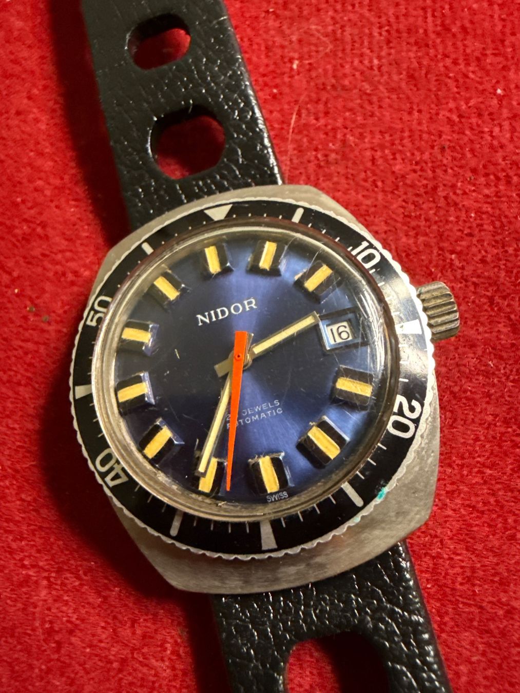 Uhren: Nidor  Vintage Taucher Automatic 36 mm – Gebraucht aus Pfeffingen von Allhandelklgwatches