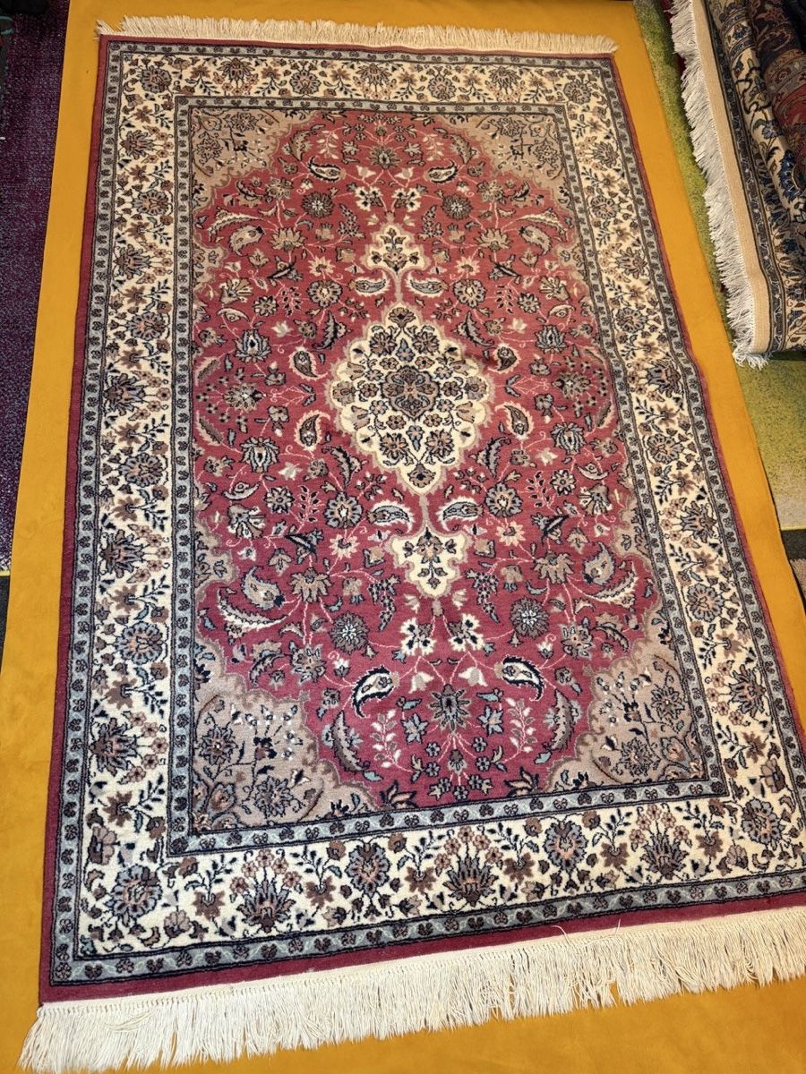 Teppiche: Orientalischer persischer Teppich – Gebraucht aus Chur von Mohammad.miga