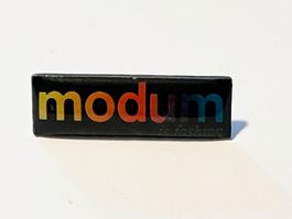 1 Pin Modum - is fashion