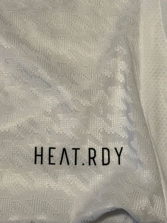 Real Madrid Trikot 24/25 Mbappe 9 Kaufen auf Ricardo