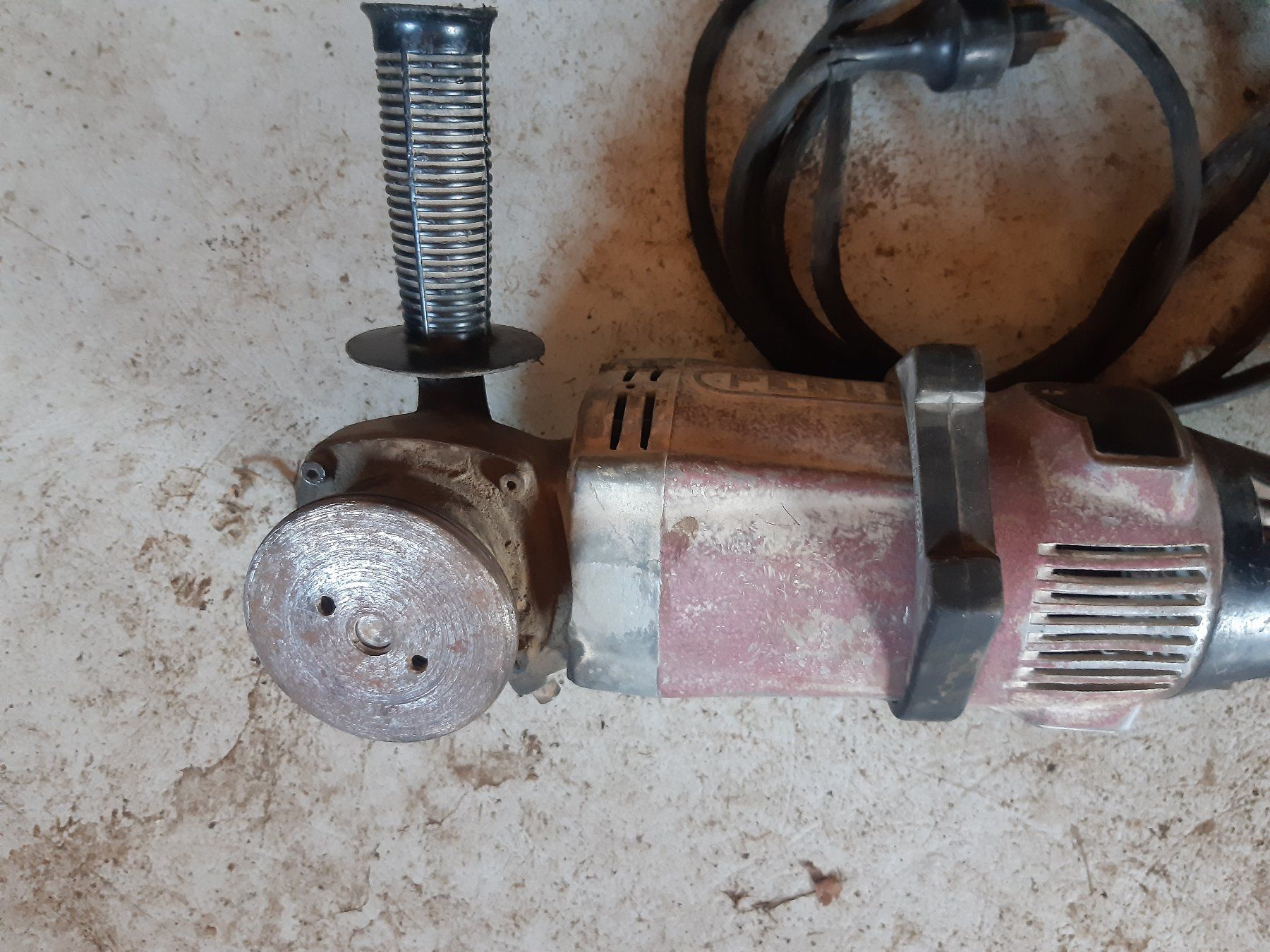 Schleifen & Polieren: Grosser Winkelschleifer – Gebraucht aus Pfäffikon von mgd7 1