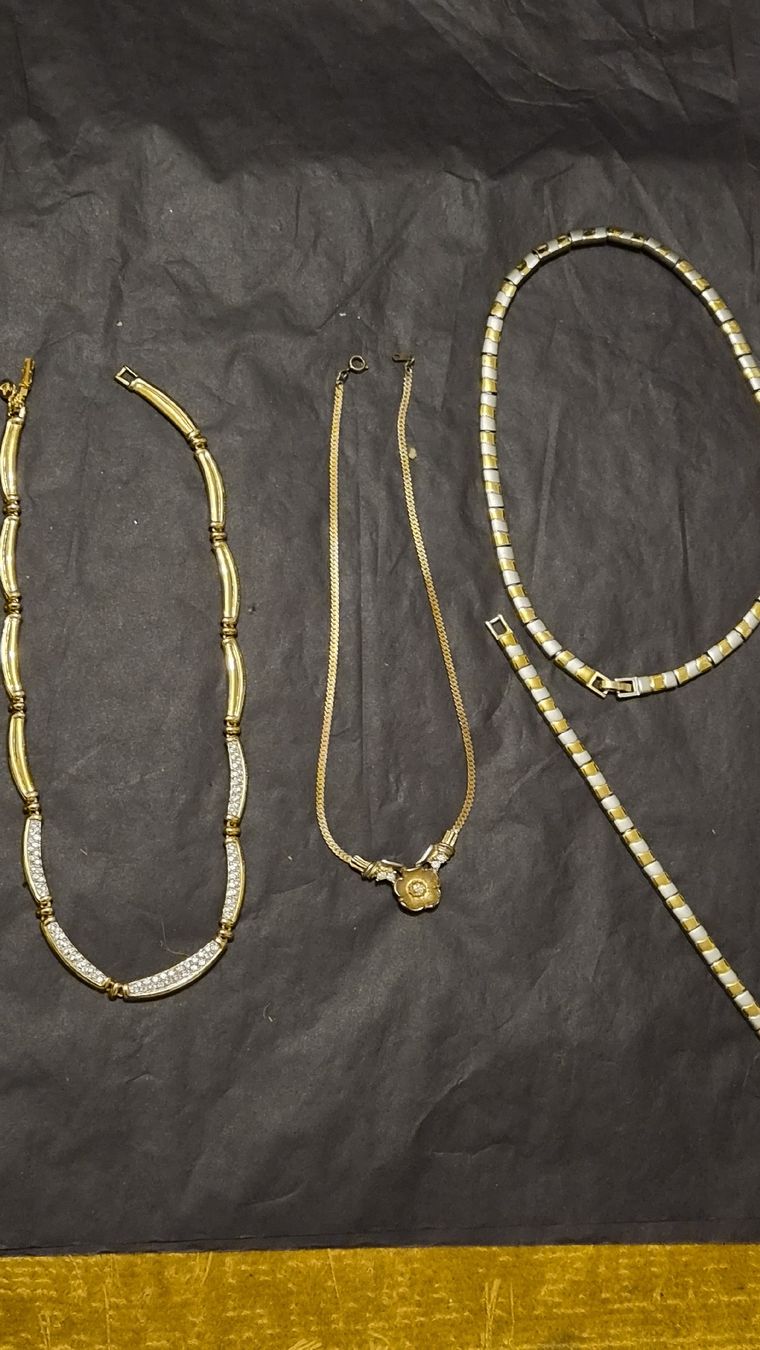 Sonstiger Schmuck: Vintage Schmuck Lot – Gebraucht aus Kölliken von Upcycling-by-Mc-TAM