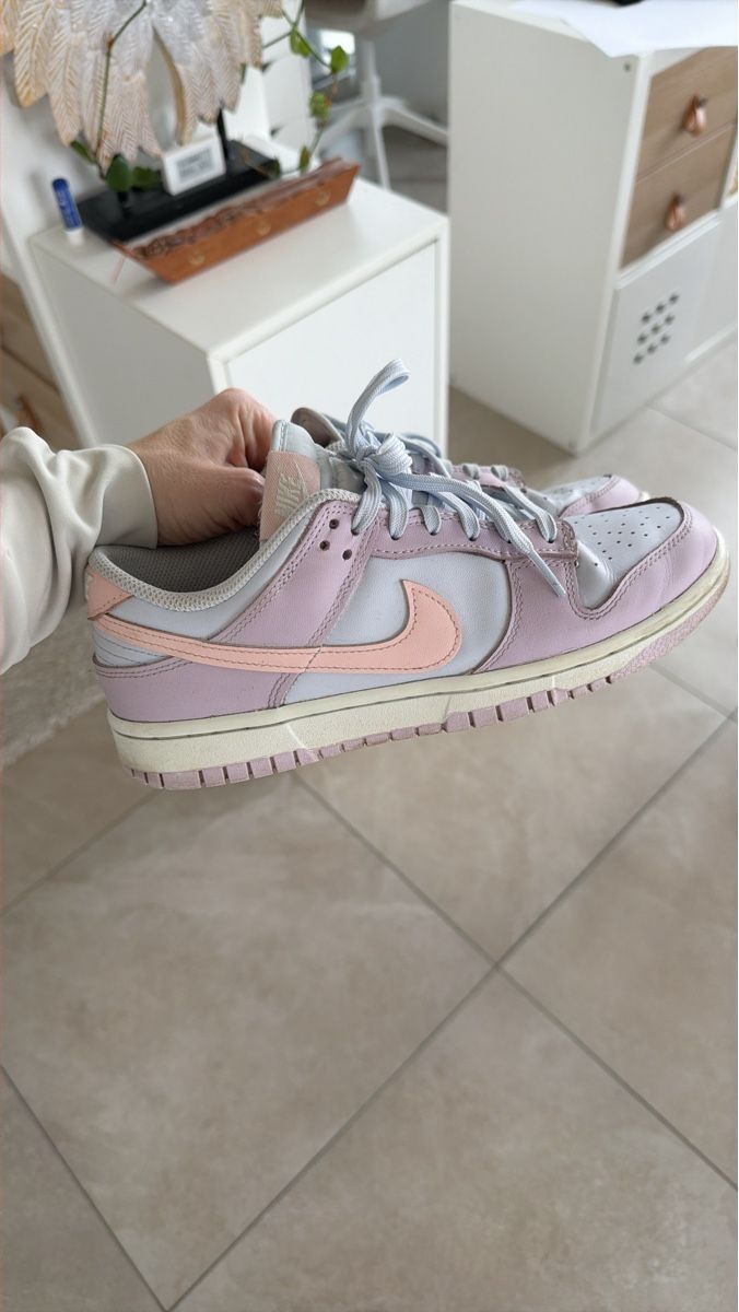 Damenschuhe: Nike Dunk Low easter 2022 – Gebraucht aus Fétigny von Titou2010