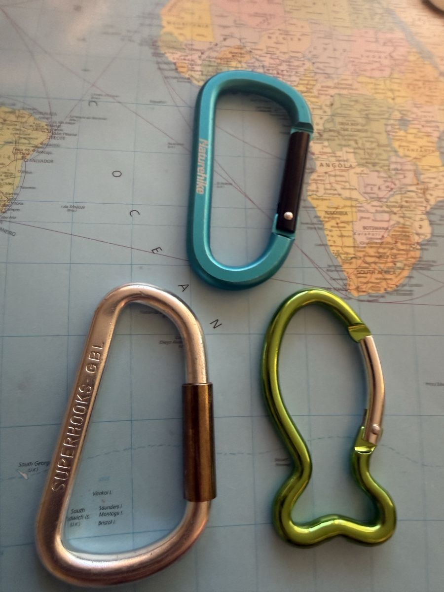 Attrezzatura da arrampicata: NEU***SCHLÜSSEL KARABINER 3 Stk***SPEZIELL*** – Nuovo e nell'imballaggio originale da Zürich venduto da Ceca52