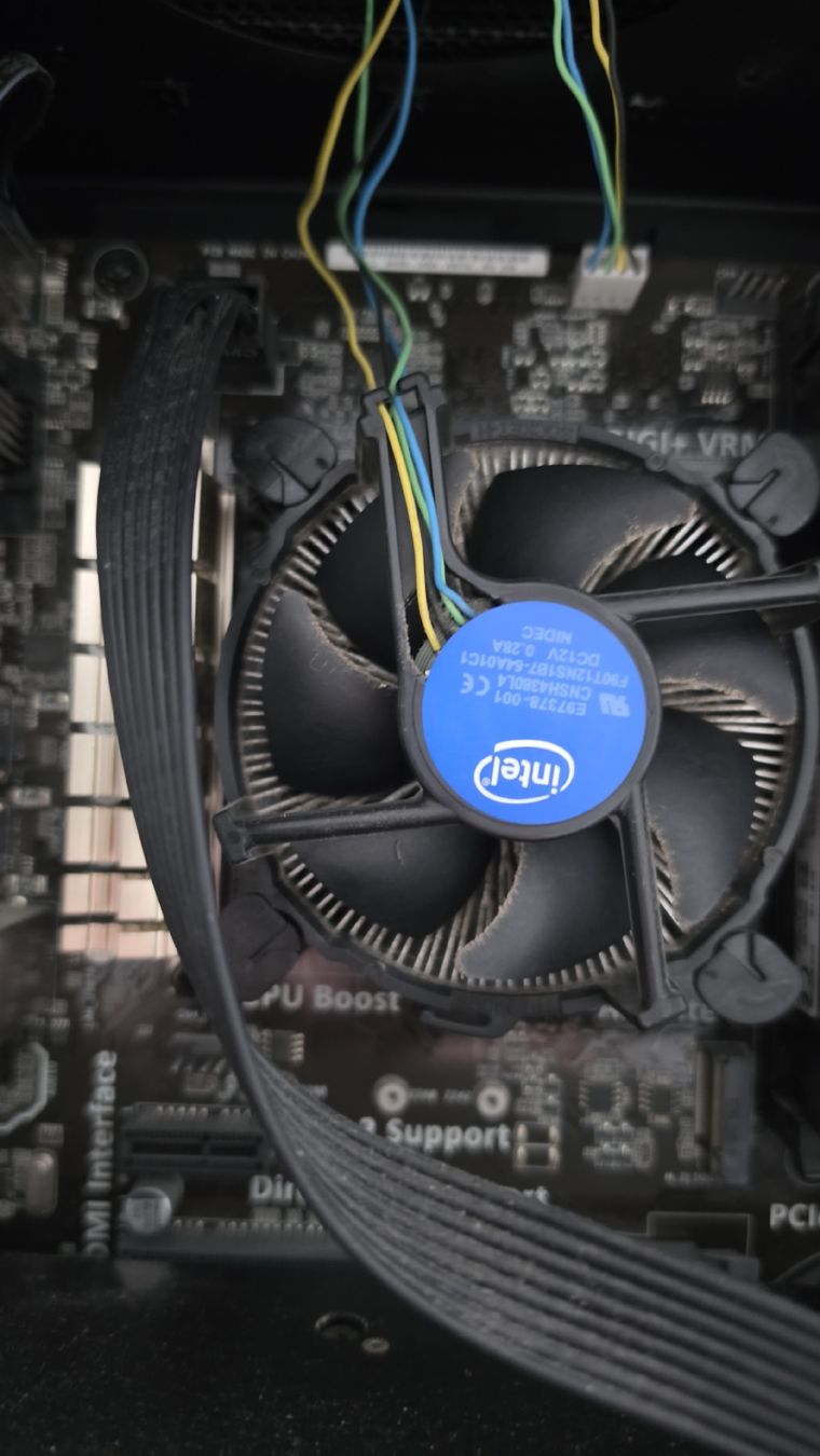 Asus PCs: Ordinateur pour bricoleur – Gebraucht aus Romanel-s-Lausanne von Guiguidu10-40 1