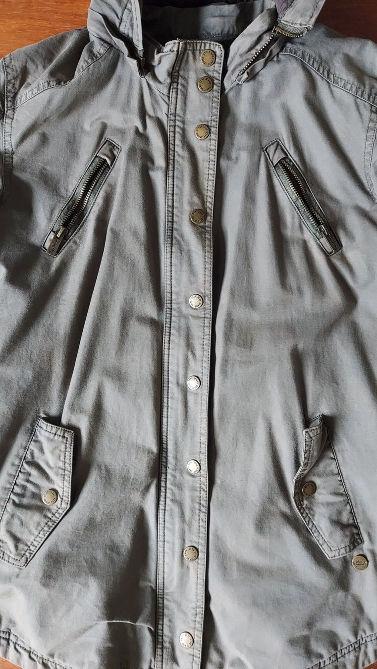 Pepe Jeans Jacken & Mäntel: Jacke - Parka von Pepe Jeans – Neu (gemäss Beschreibung) aus Küssnacht am Rigi von Mukare 1