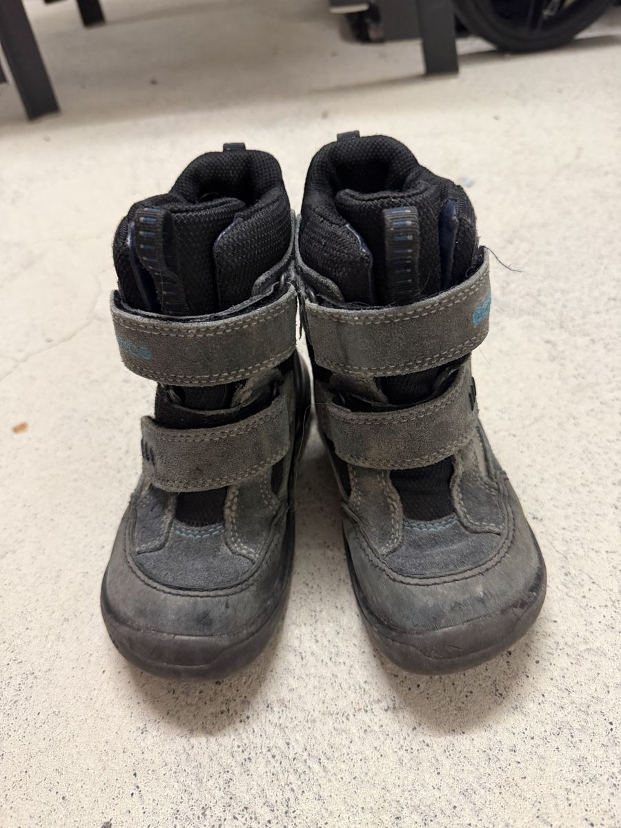 Ecco Herrenschuhe: Winter Boots Ecco Gore-Tex Size 28 Used – Gebraucht aus Zollikerberg von rut_bsj6