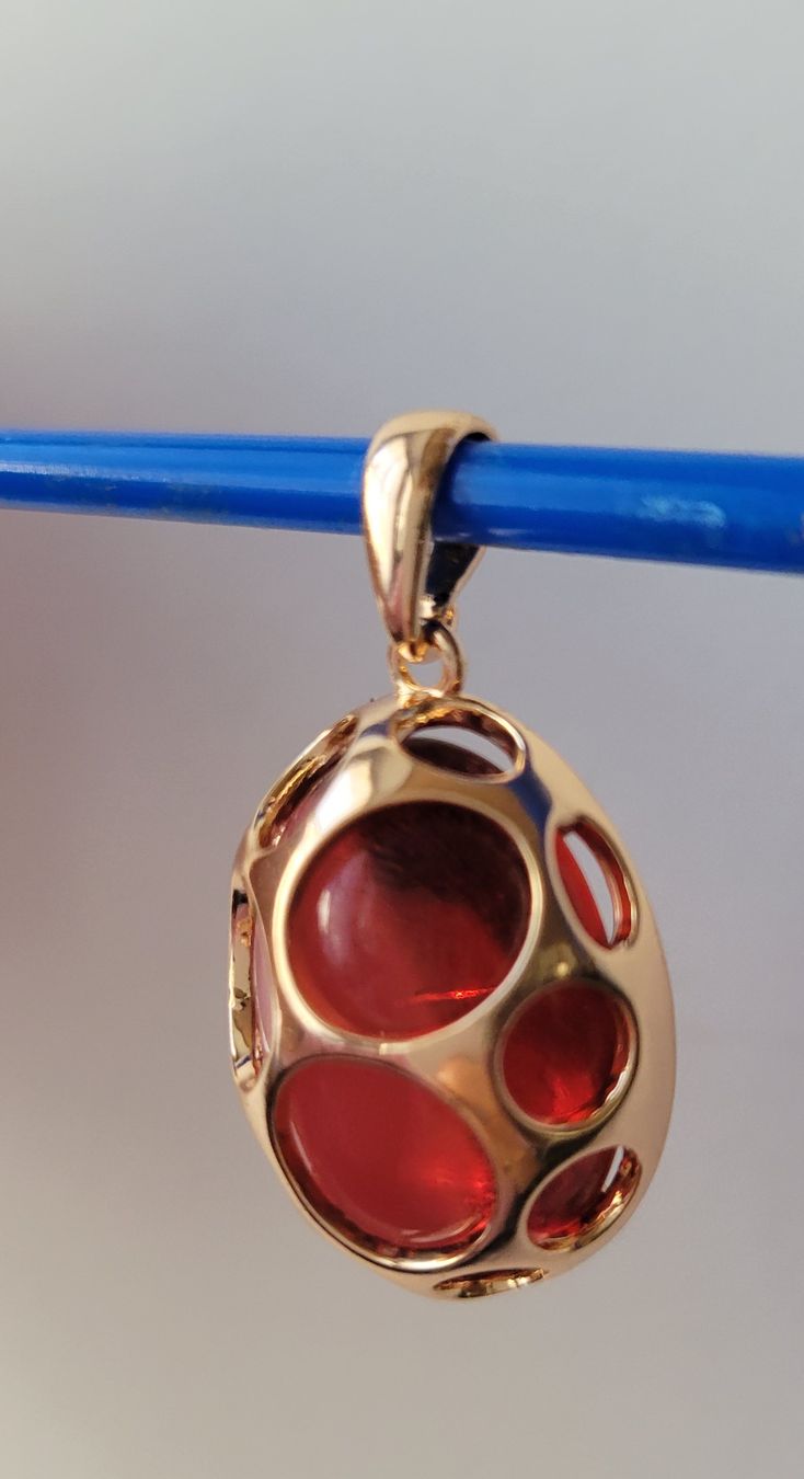 Ciondoli: Pendentif en plaqué or et rubis synthétique  – Usato da Bernex venduto da Dariafr 7