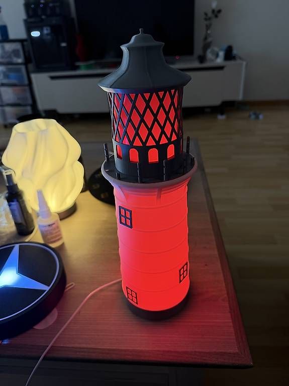 Lampade: Neue 3D LED Leuchtturm Lampe RGB USB Farbwechsel – Usato da St. Gallen venduto da Sakaryalibirol