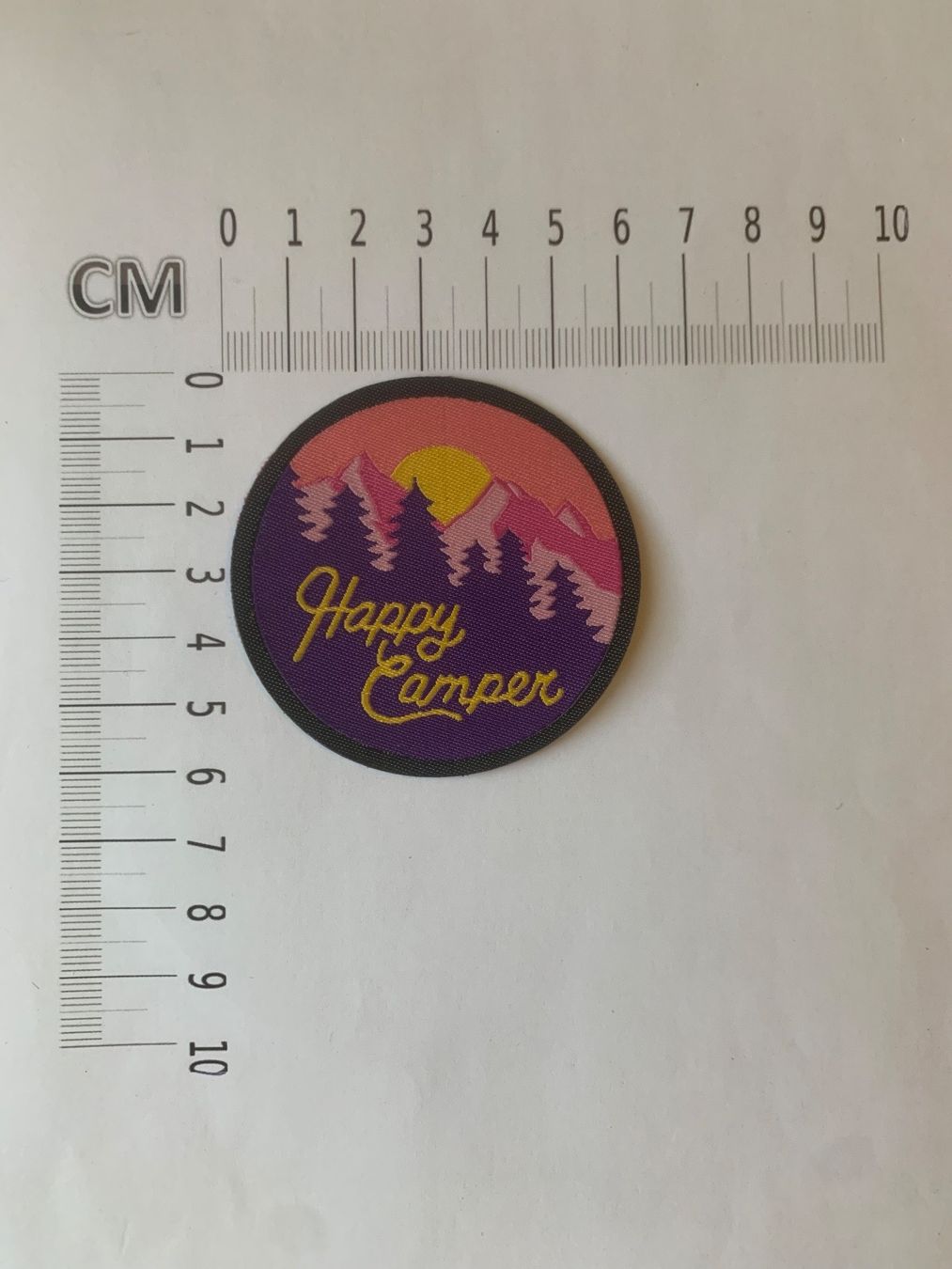 Toppe: Happy Camper Badge / Aufnäher – Nuovo e nell'imballaggio originale da Ostermundigen venduto da Mcone 1