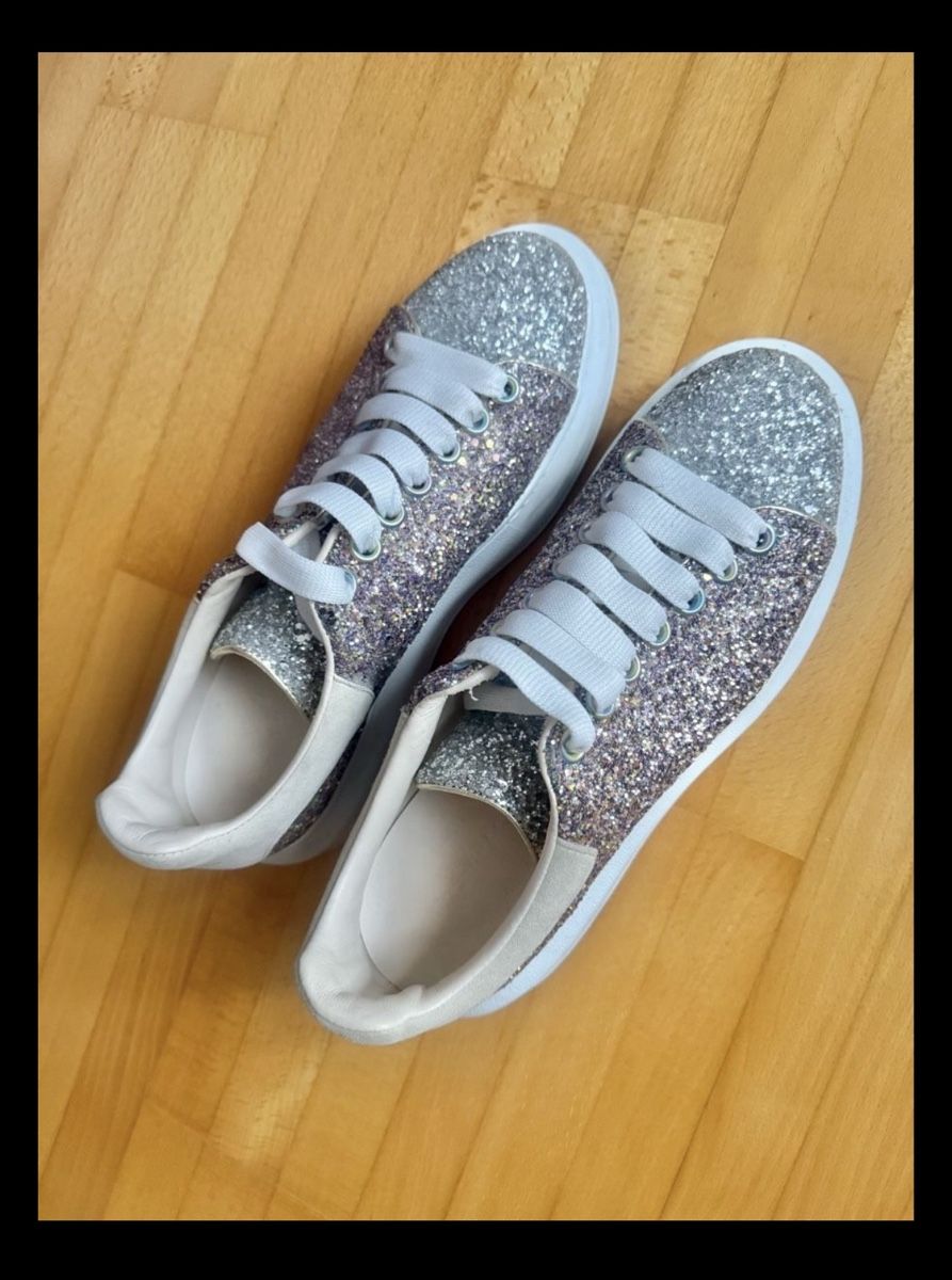 Alexander Mcqueen Scarpe da donna: Sneaker Damen Glitzer silber – Nuovo (secondo la descrizione) da Zürich venduto da chr_ypn8