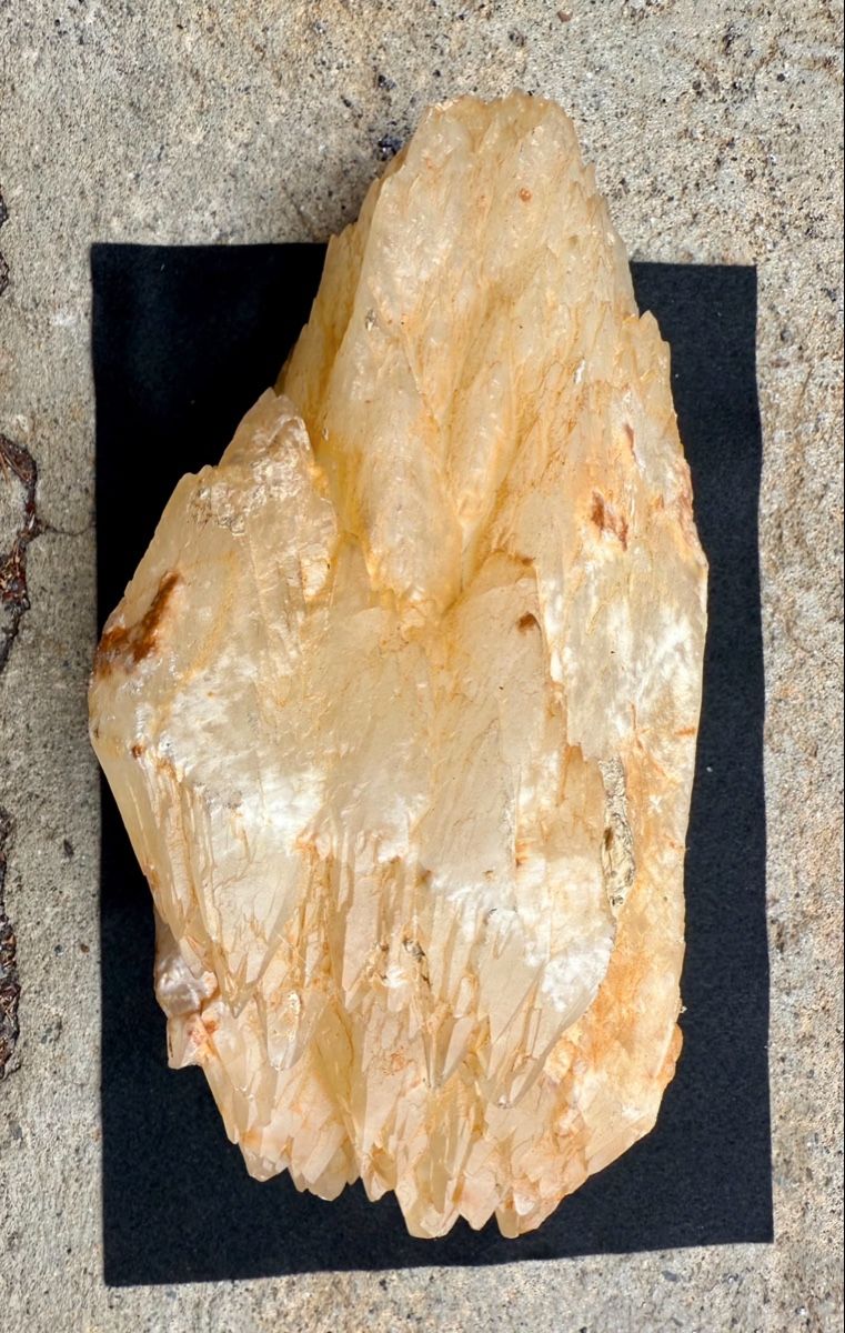 Mineralien & Heilsteine: Grosse und massive Quarzstufe / Grimsel, Schweiz – Gebraucht aus Schattenhalb von Oodaaq 1