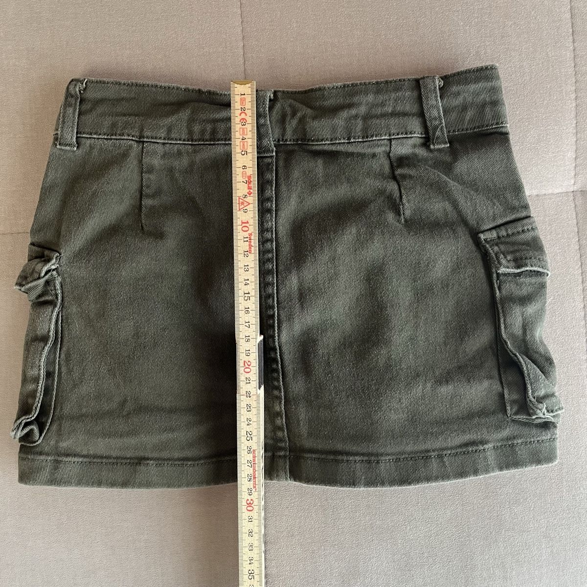 Gonne: Jeans Minirock, Armeegrün, Grösse XS – Nuovo (secondo la descrizione) da Cunter venduto da tiramisuuu_ 2
