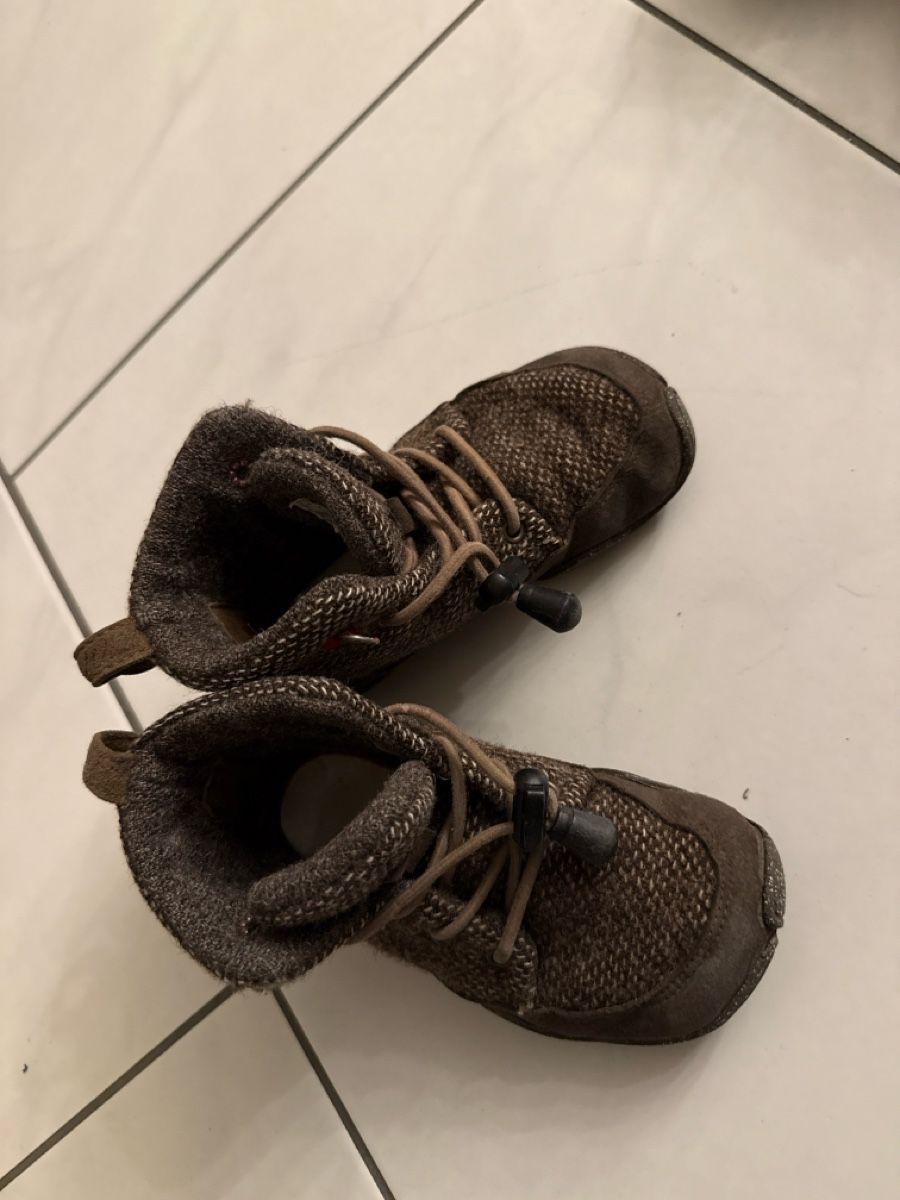 Wildling Schuhe für Jungen: Winter Wildlinge gr 24 – Gebraucht aus Ennetbürgen von NavierStokes 4