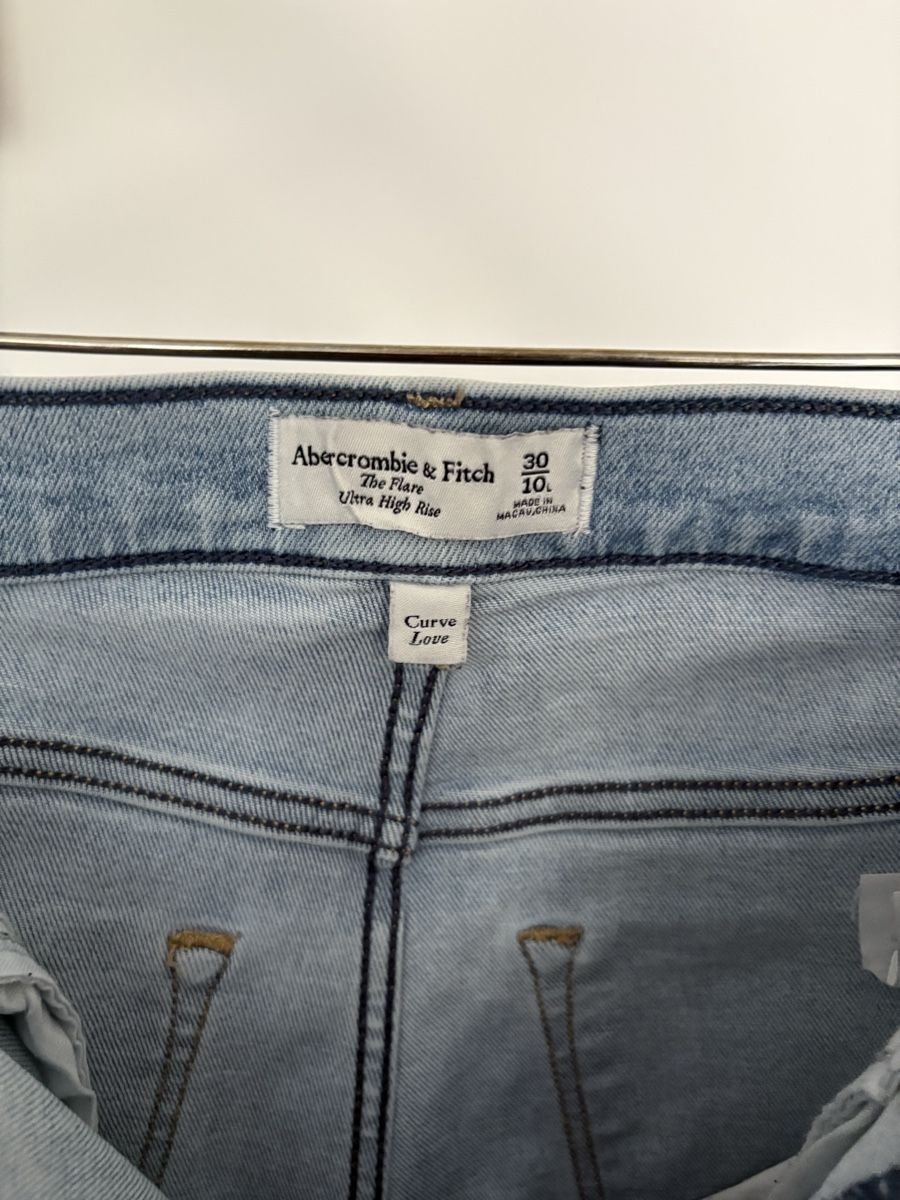 Abercrombie Jeans: Jeans Abercrombie Flare – Usato da Vésenaz venduto da ilomd 5