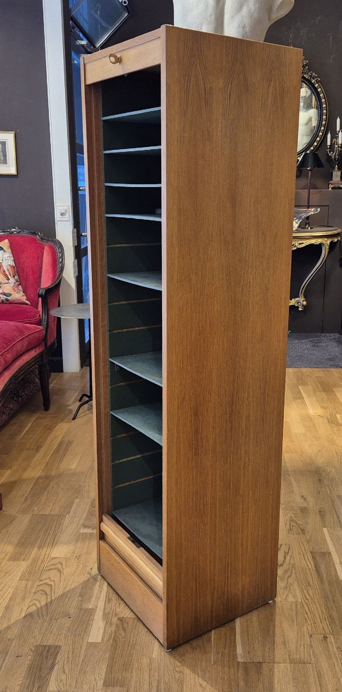 Armadi: Vintage Rollladen-Schrank – Usato da Basel venduto da Gaianed 3