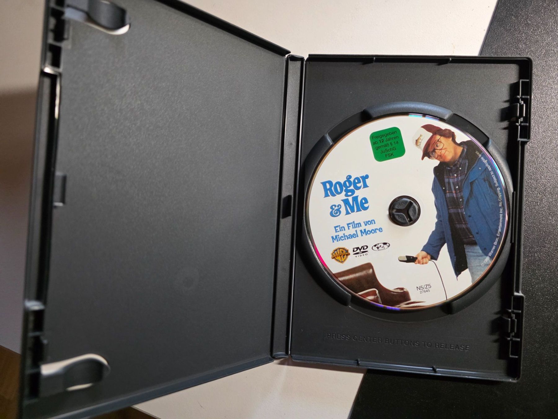 Tutti i DVDs: DVD - Roger & Me - Michael Moore – Usato da Walterswil BE venduto da Lonitti 2