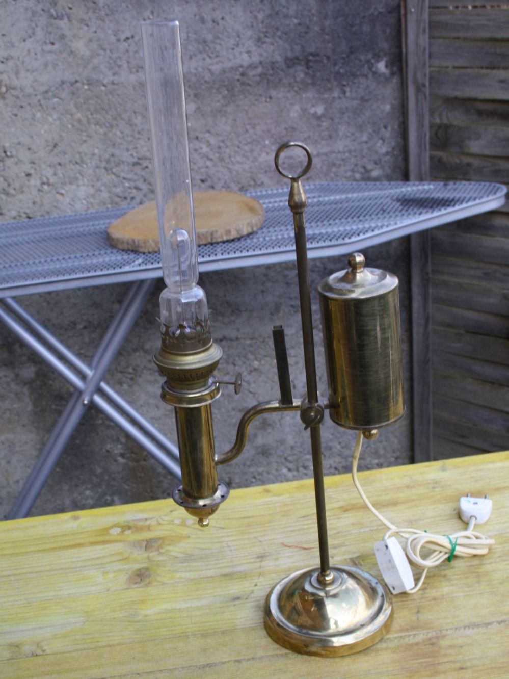 Lampade: VINTAGE LAMPE – Usato da Wauwil venduto da Pneuedy