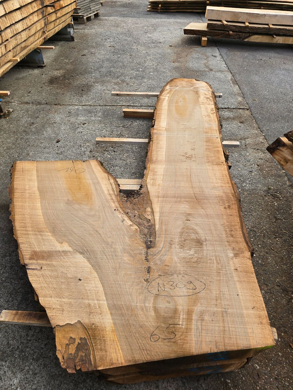 Holzartikel: Nussbaumbrett XXL Gabel – Neu (gemäss Beschreibung) aus Ramsei von Waelchris 5