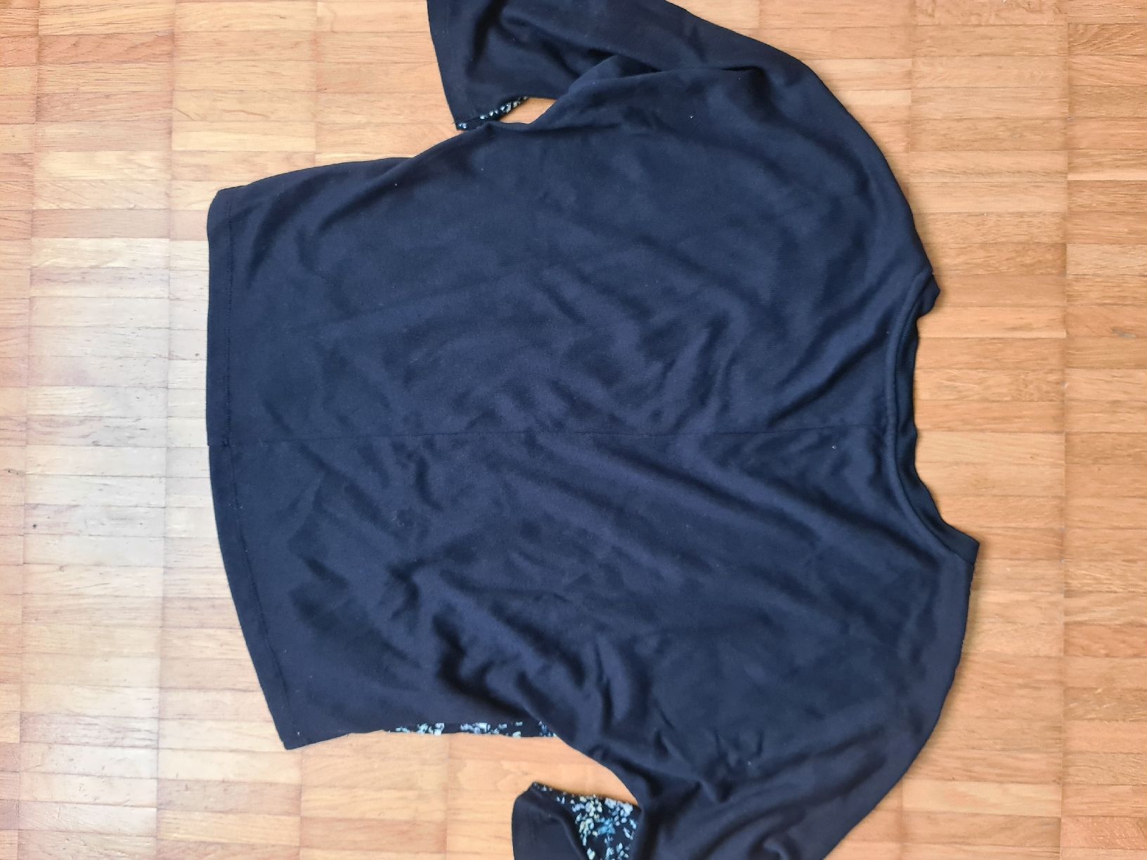Tom Tailor T-Shirts: Schickes Damen-Sommer-Oberteil Tom Tailor gr S – Neu (gemäss Beschreibung) aus Emmenbrücke von gatasalvache 9