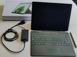 Surface Pro 9 - mit Touchscreen, Pen, Keyboard - Top Zustand