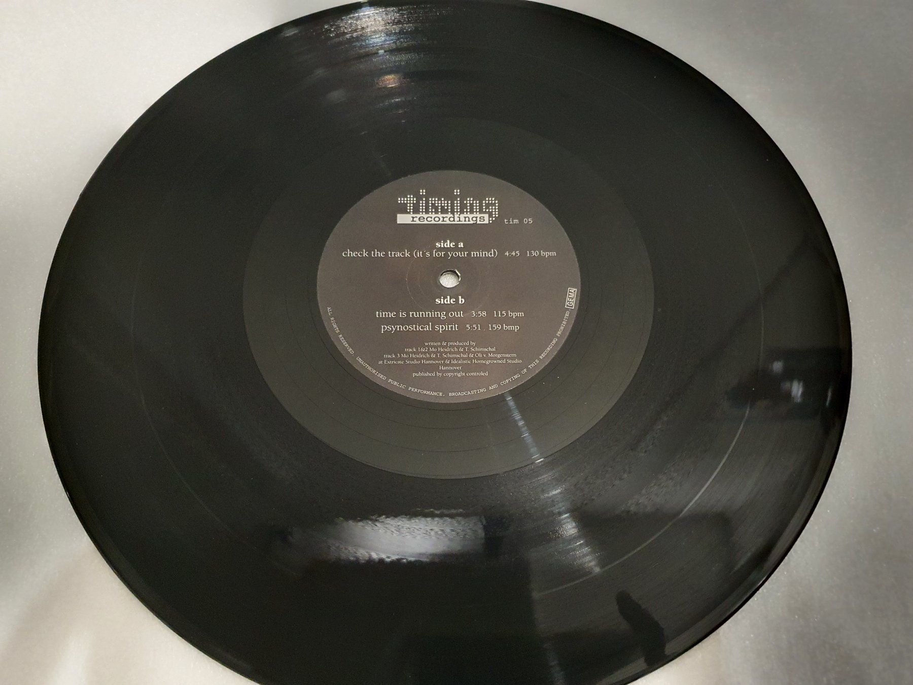 Dischi in vinile: Psynostics – Check The Track (Techno, Electro) – Usato da Uster venduto da Vinyl-Leidenschaft 4