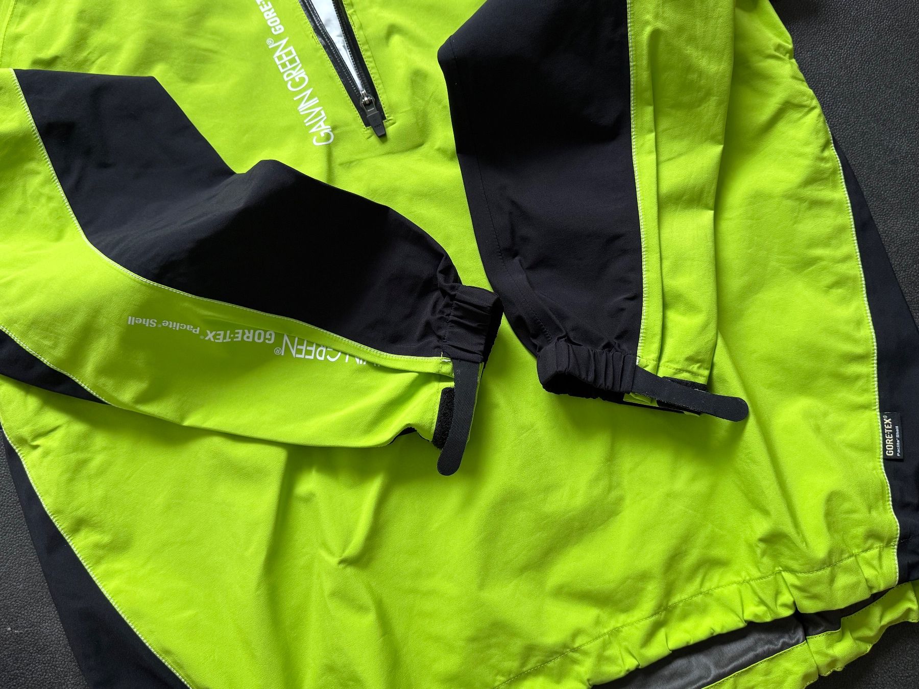 Giacche: Original Galvin Green golf rain jacket / fits like Nike XL – Usato da Horgen venduto da thesilverarrow 2