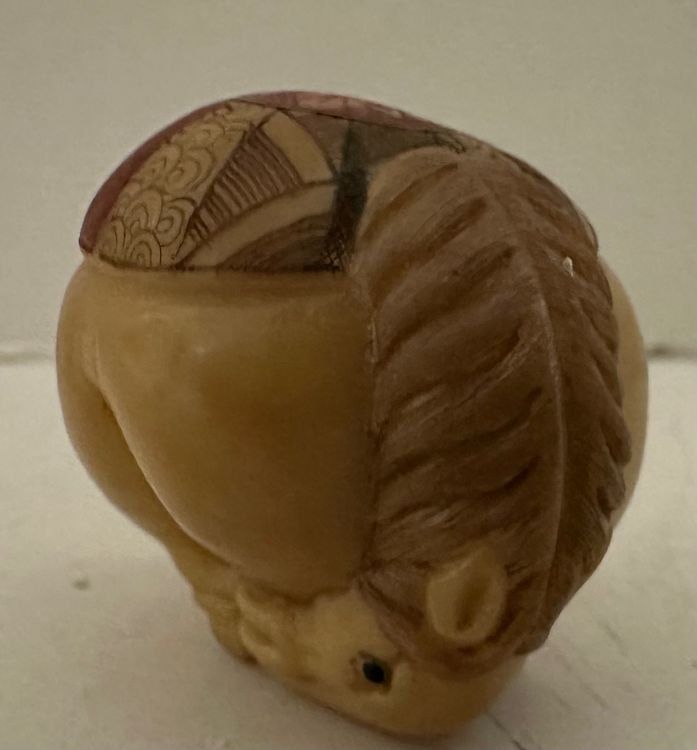 Statuette: Japanische Netsuke aus Tagua-Nuss >>Pferd<< – Usato da Hinwil venduto da Chnap