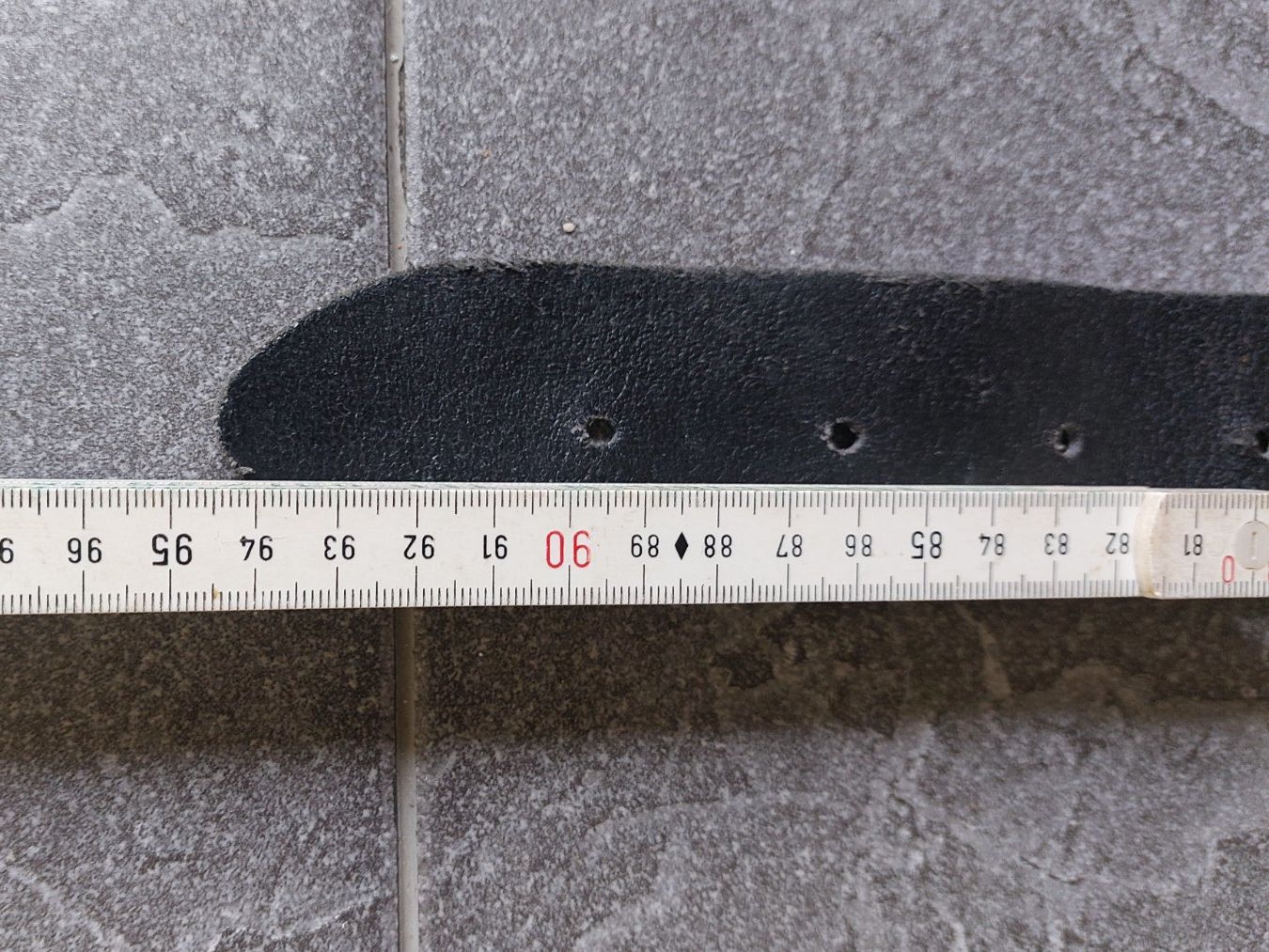 Gürtel: Gürtel leder Spitznietengürtel mit Adler – Gebraucht aus Oberdiessbach von wasserfreak 4