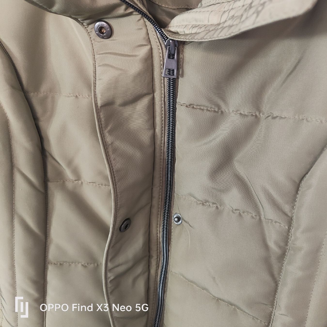 Giacche: Doudoune Amara Reya, Taille S, Kaki. comme neuve ! – Usato da La Chaux-de-Fonds venduto da Sam0145 3