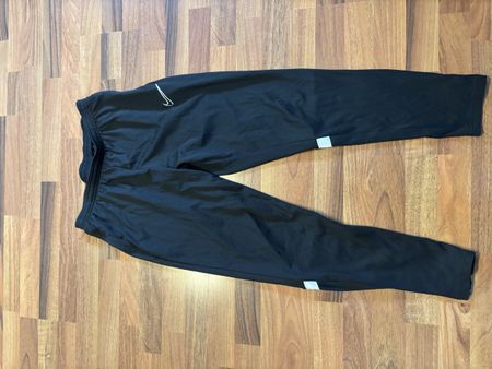 Nike Trainingshose Herren, Schwarz, Grösse L, Top Zustand!