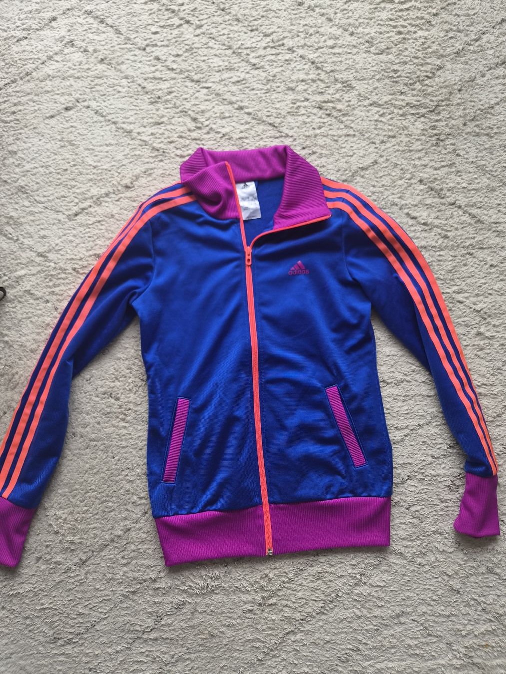 Adidas Vestes: Adidas XS – D'occasion à Zürich par nat_6nfv