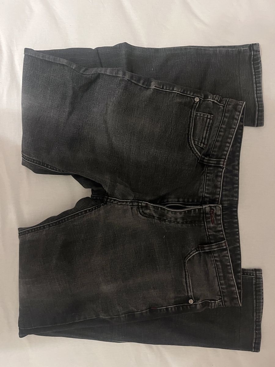 Gucci Jeans: Gucci Hose Herren – Usato da Zofingen venduto da Annika.15