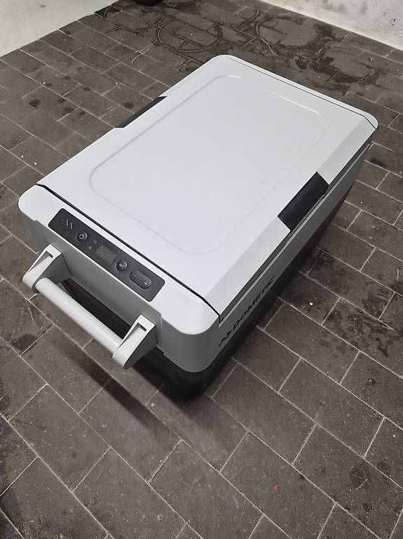 Frigoriferi & Refrigeratori: Dometic CFF 35 Kompressor Kühlbox 34 Liter – Usato da Russikon venduto da Geimi89