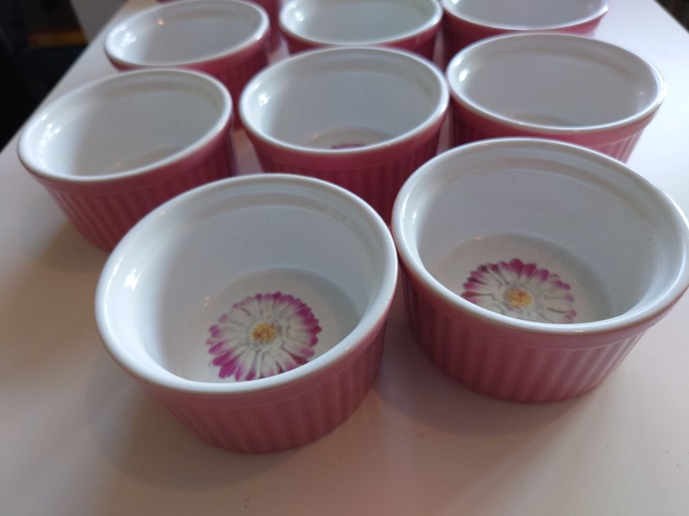 Soufflé - Form, Rosa Gänseblümchen 11 Stk. (Gebraucht) in Wil SG für ...